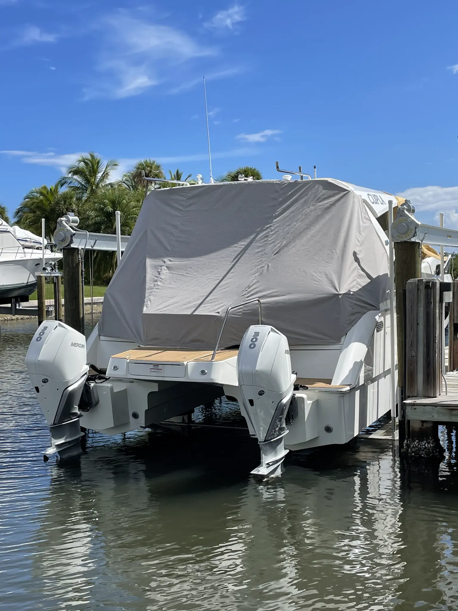 Custom boat enclosure